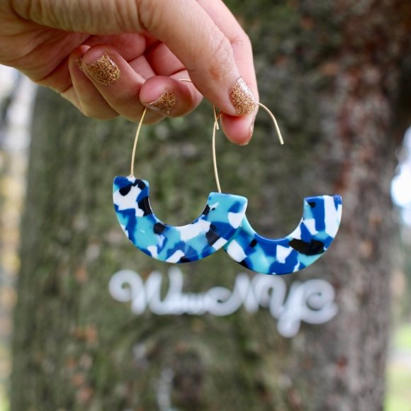 Baublebar Blue White Resin Oval Drop Hoop Earrings - Picture 1 of 13